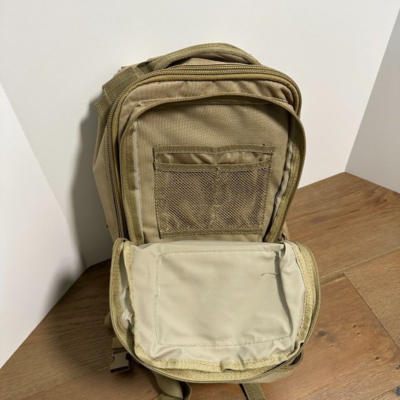 Fieldline Surge Tactical Hydration Backpack, USED ONCE - Picture 5 of 9